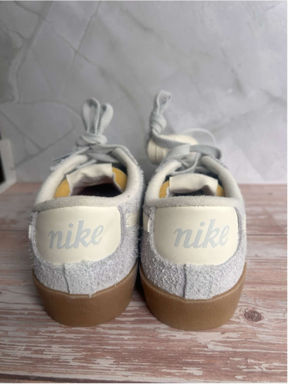 Nike Blazer '77 Vintage Low Football Grey Ivory Gum W Size 6 - Picture 2 of 6